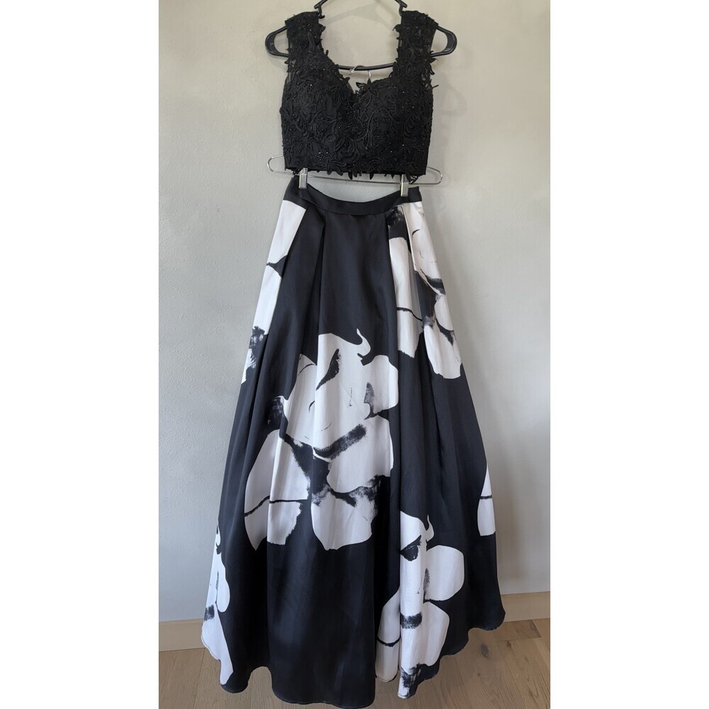 Madison James Women’s Gown Dress 0 2 XS Prom Formal Maxi Top Skirt Black White